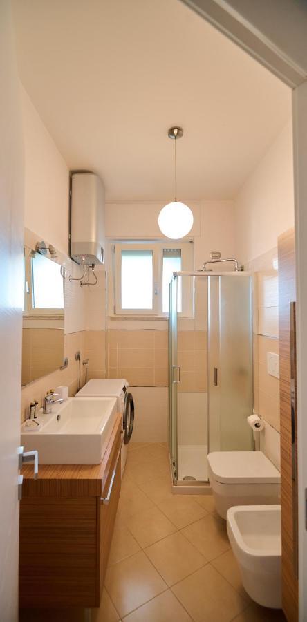 מילאנו Skyline Apartment מראה חיצוני תמונה