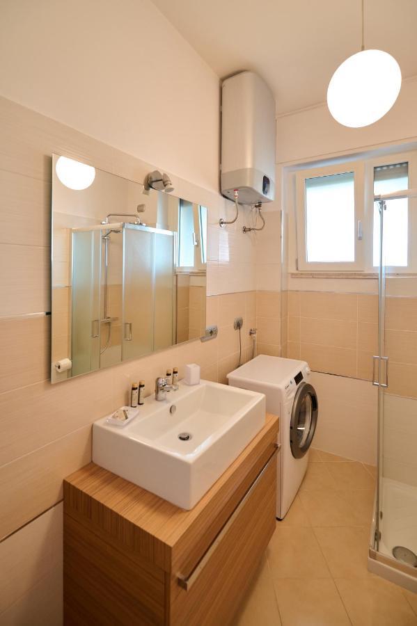 מילאנו Skyline Apartment מראה חיצוני תמונה